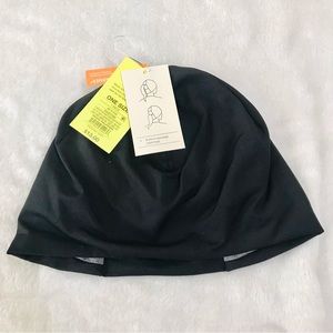 All In Motion Women Black Skull Cap Ponytail Opening One Size